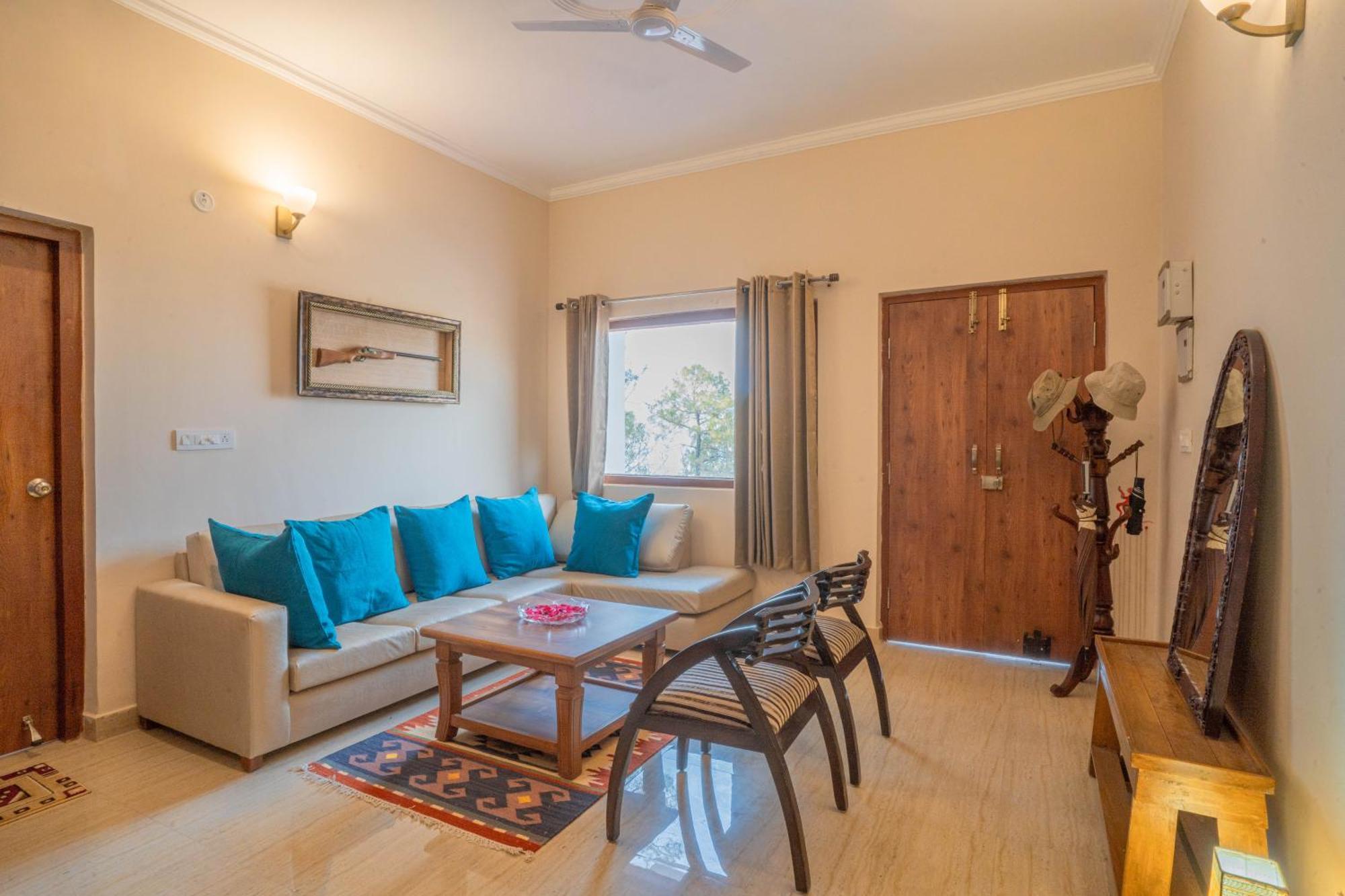 Hostie Sahasrara-3Bhk Chalets, Majkhali, Раникхет Экстерьер фото